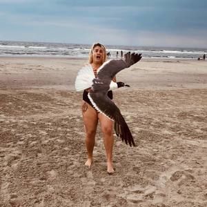 Meet your Posher, Jackie